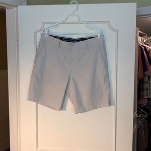 Vineyard vines shorts